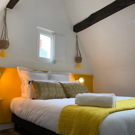 Logis St Joseph Bed and breakfast