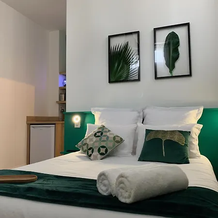 Couette-café Logis St Joseph 3*
