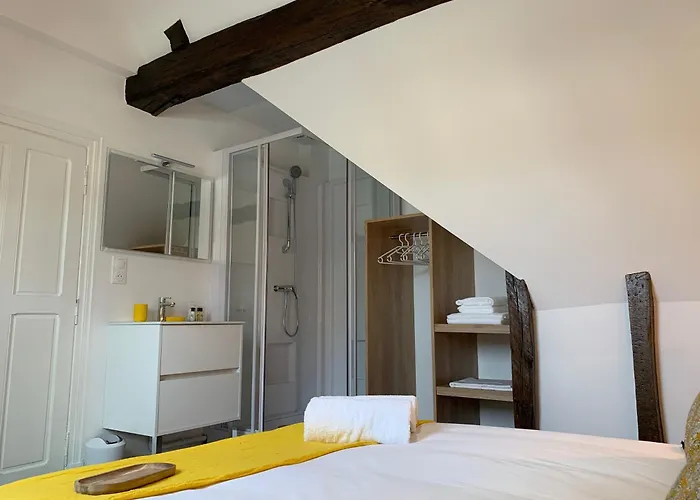 Logis St Joseph Oda ve Kahvaltı