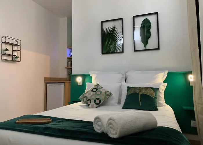 Oda ve Kahvaltı Logis St Joseph 3*